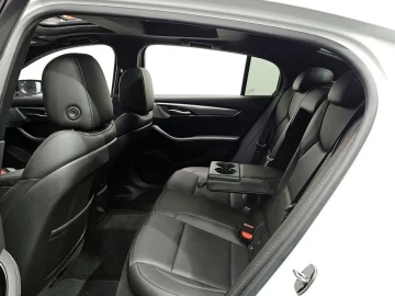 2022 Cadillac CT5 с пробегом 27 019 км