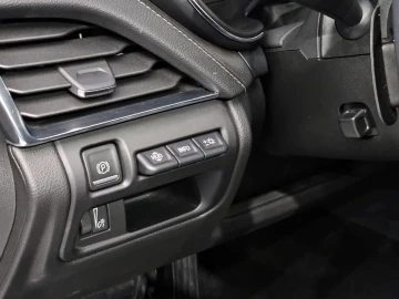 2022 Cadillac CT5 с пробегом 27 019 км