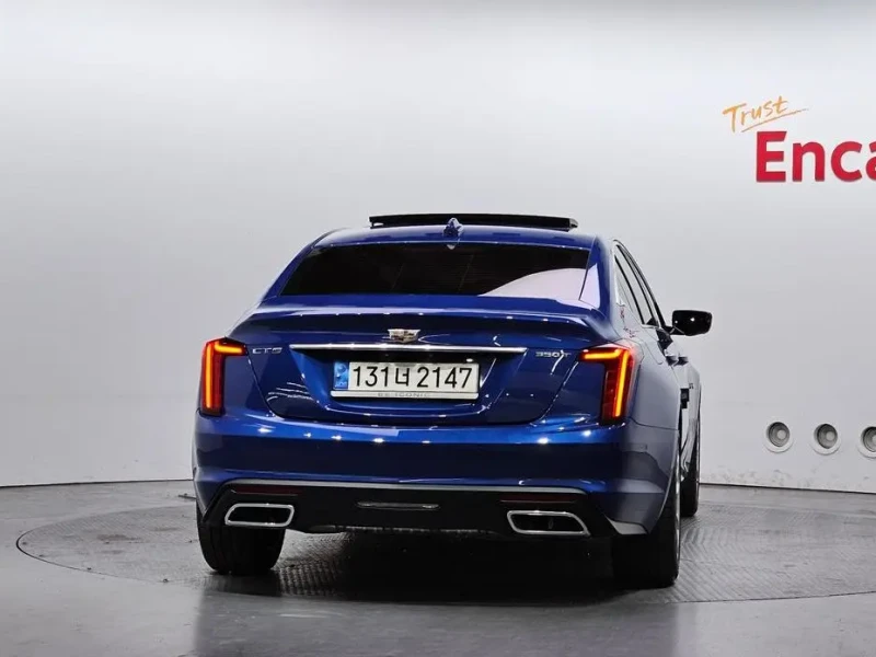 2022 Cadillac CT5 с пробегом 13 031 км