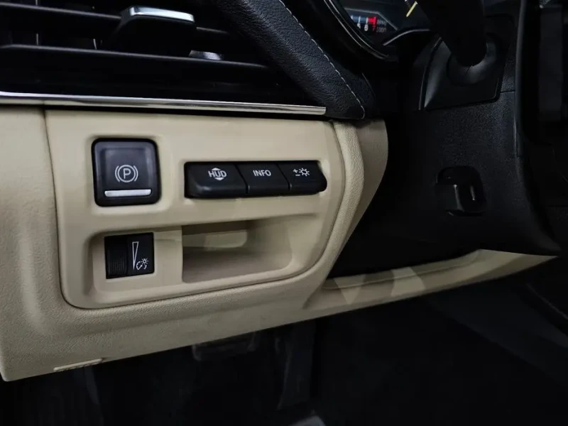 2022 Cadillac CT5 с пробегом 13 031 км