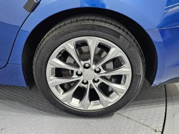2022 Cadillac CT5 с пробегом 13 031 км