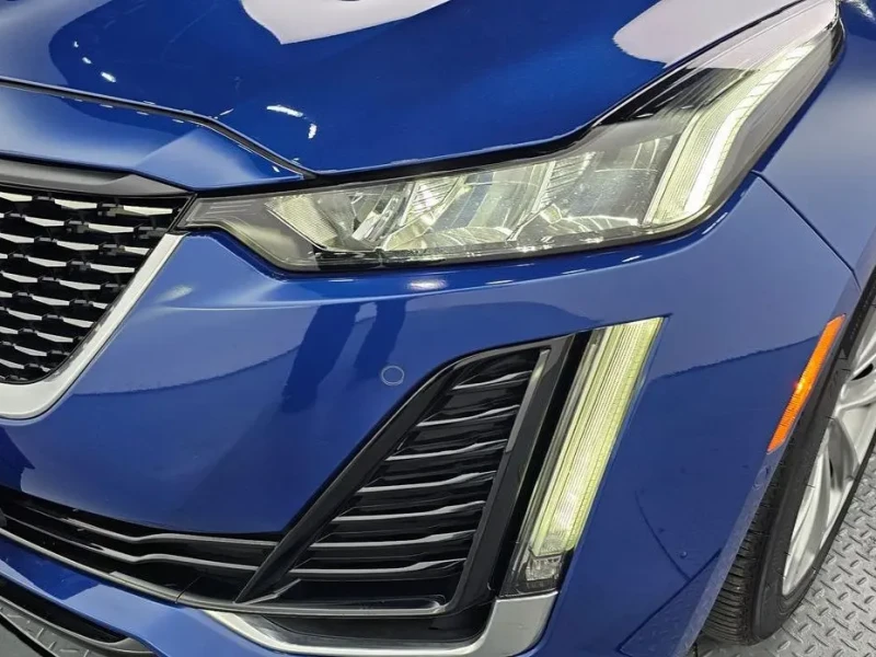 2022 Cadillac CT5 с пробегом 13 031 км