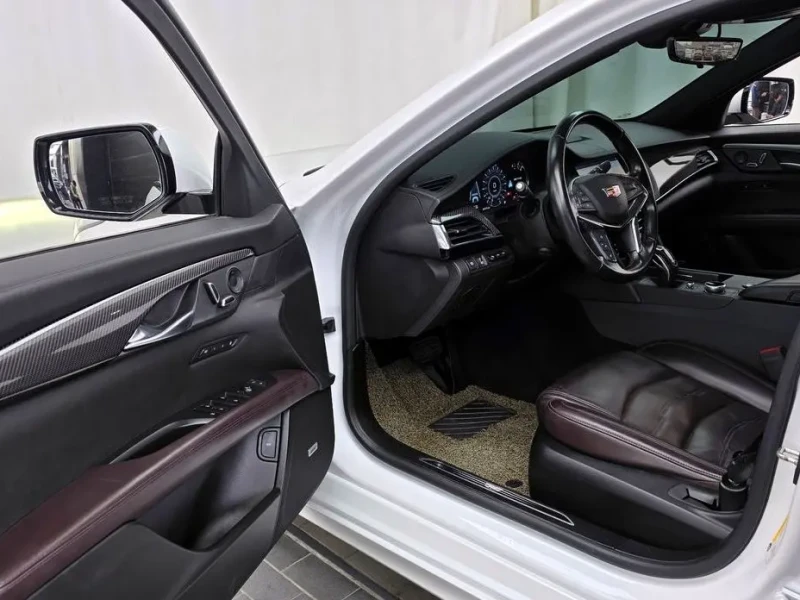 2019 Cadillac CT6 с пробегом 42 974 км