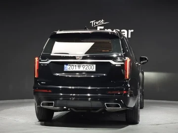 2022 Cadillac XT6 с пробегом 67 170 км