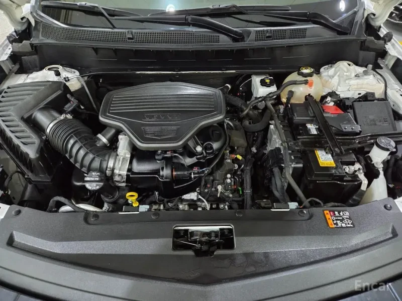 2020 Cadillac XT6 с пробегом 83 809 км