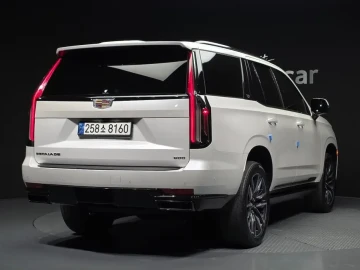 2022 Cadillac Escalade с пробегом 61 290 км