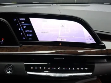 2022 Cadillac Escalade с пробегом 61 290 км