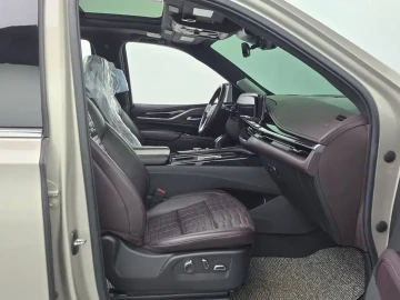 2022 Cadillac Escalade с пробегом 77 336 км