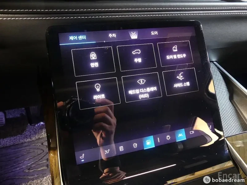 2025 Cadillac Escalade с пробегом 19 000 км
