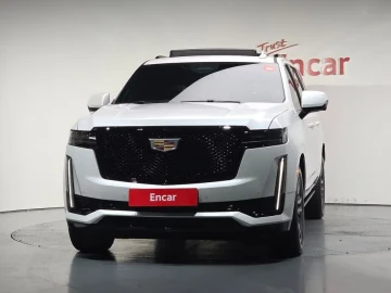 2023 Cadillac Escalade с пробегом 26 531 км