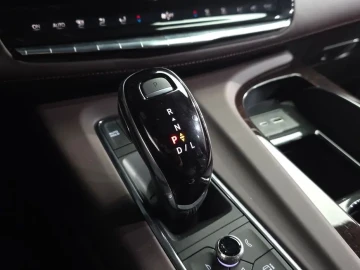 2023 Cadillac Escalade с пробегом 26 531 км