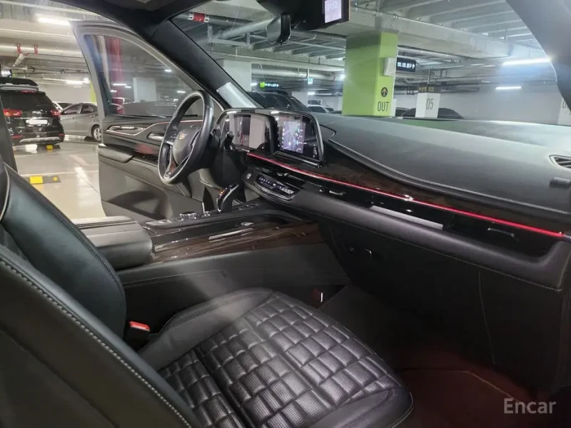 2021 Cadillac Escalade с пробегом 42 254 км