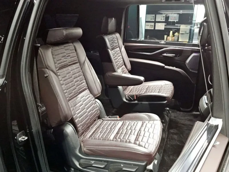 2023 Cadillac Escalade с пробегом 38 323 км