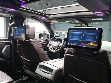2023 Cadillac Escalade с пробегом 38 323 км