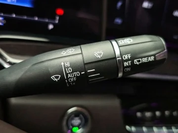 2023 Cadillac Escalade с пробегом 38 323 км