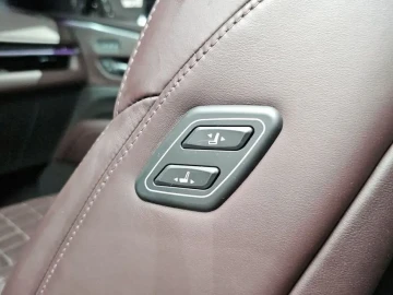 2023 Cadillac Escalade с пробегом 38 323 км
