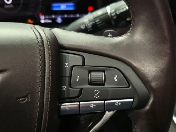 2023 Cadillac Escalade с пробегом 38 323 км