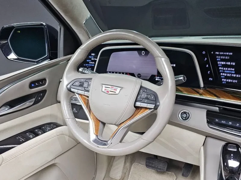 2021 Cadillac Escalade с пробегом 87 141 км
