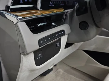 2021 Cadillac Escalade с пробегом 87 141 км