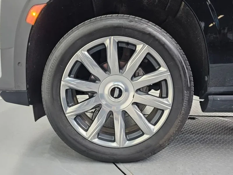 2022 Cadillac Escalade с пробегом 45 911 км