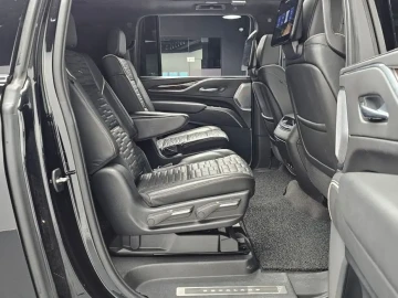 2022 Cadillac Escalade с пробегом 45 911 км