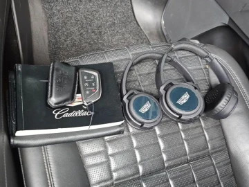 2022 Cadillac Escalade с пробегом 45 911 км