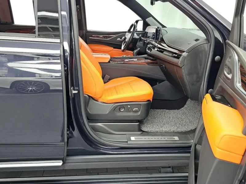 2022 Cadillac Escalade с пробегом 80 014 км