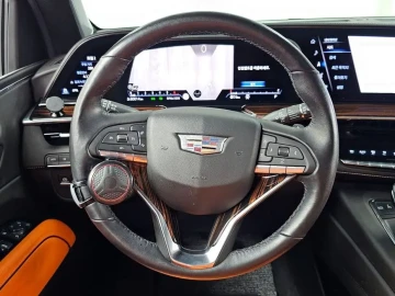 2022 Cadillac Escalade с пробегом 80 014 км