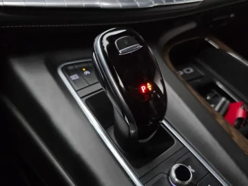 2021 Cadillac Escalade с пробегом 178 398 км