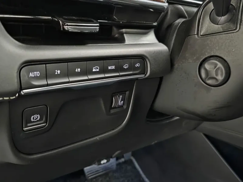 2021 Cadillac Escalade с пробегом 178 398 км