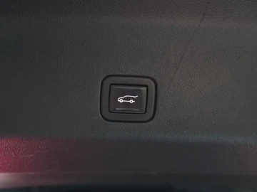 2021 Cadillac Escalade с пробегом 178 398 км