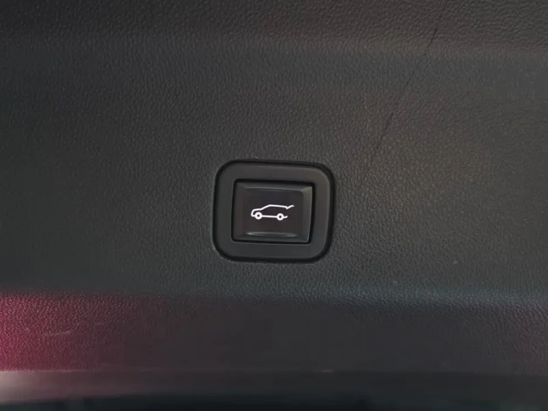 2021 Cadillac Escalade с пробегом 178 398 км