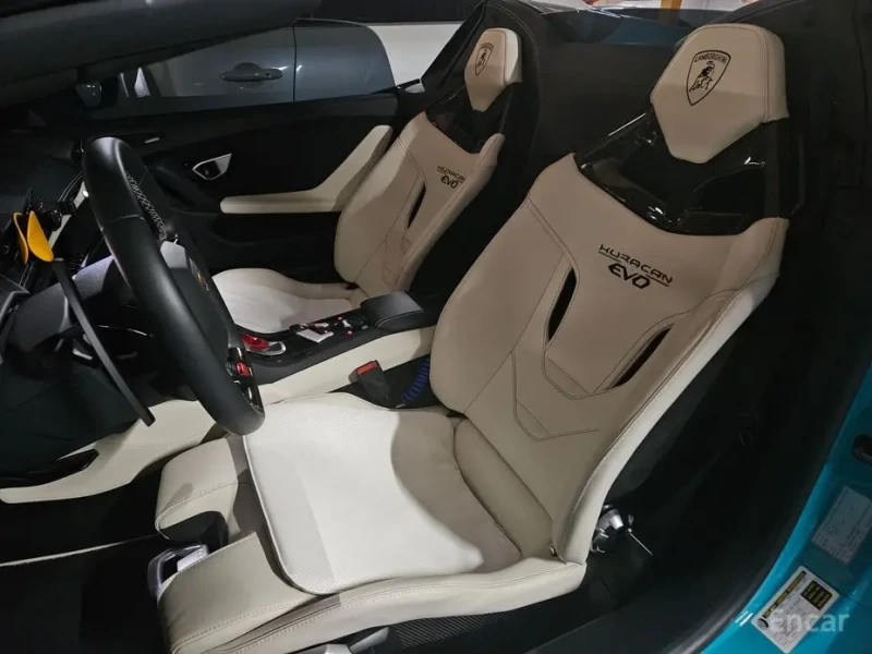 2022 Lamborghini Huracán с пробегом 17 000 км