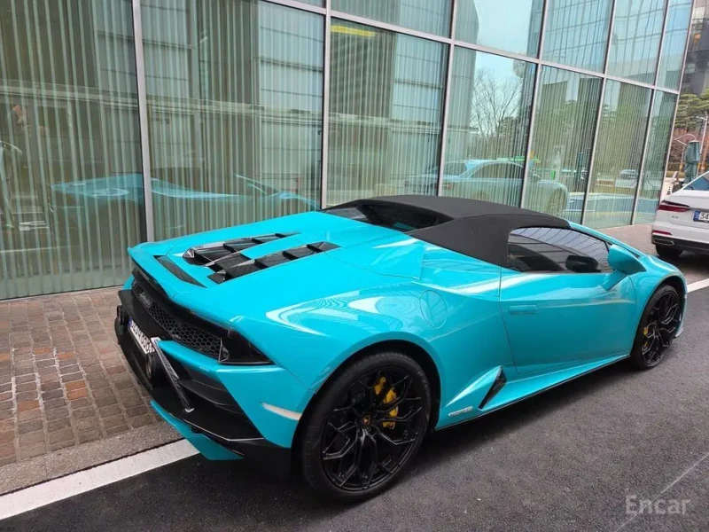 2022 Lamborghini Huracán с пробегом 17 000 км