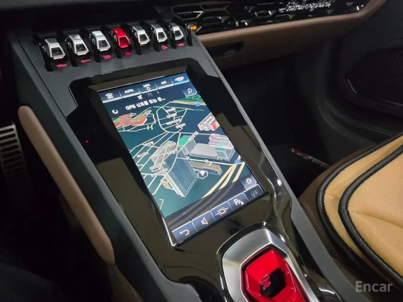 2022 Lamborghini Huracán с пробегом 9 052 км