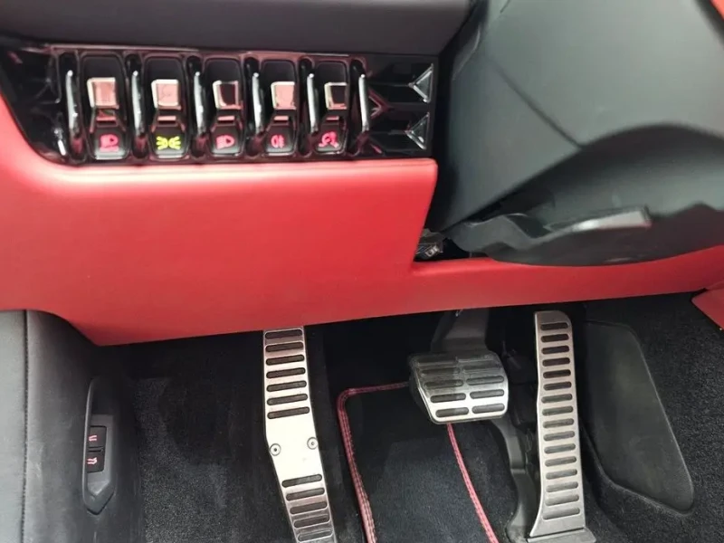 2023 Lamborghini Huracán с пробегом 25 742 км
