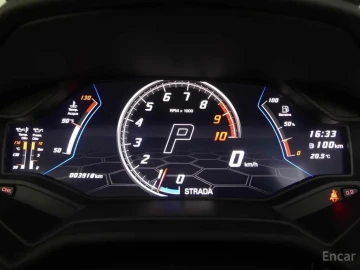 2023 Lamborghini Huracán с пробегом 3 920 км