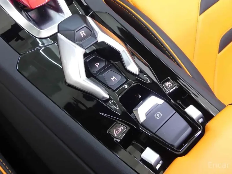 2023 Lamborghini Huracán с пробегом 3 920 км