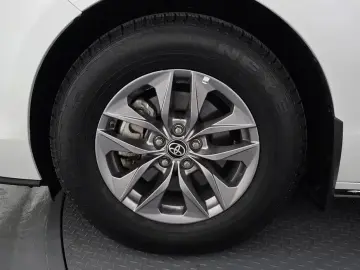 2023 Toyota Sienna с пробегом 41 447 км