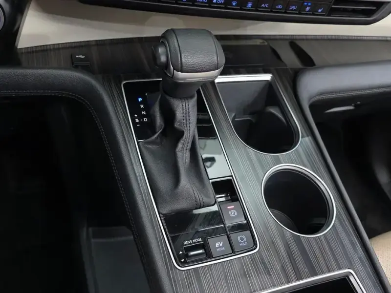 2023 Toyota Sienna с пробегом 41 447 км