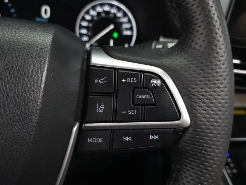 2023 Toyota Sienna с пробегом 41 447 км
