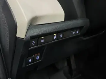 2023 Toyota Sienna с пробегом 31 712 км