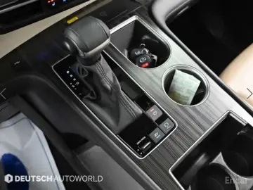 2023 Toyota Sienna с пробегом 68 140 км