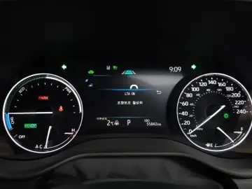 2023 Toyota Sienna с пробегом 55 842 км