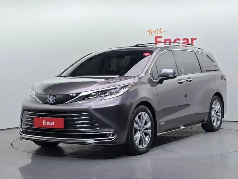 2021 Toyota Sienna с пробегом 69 072 км