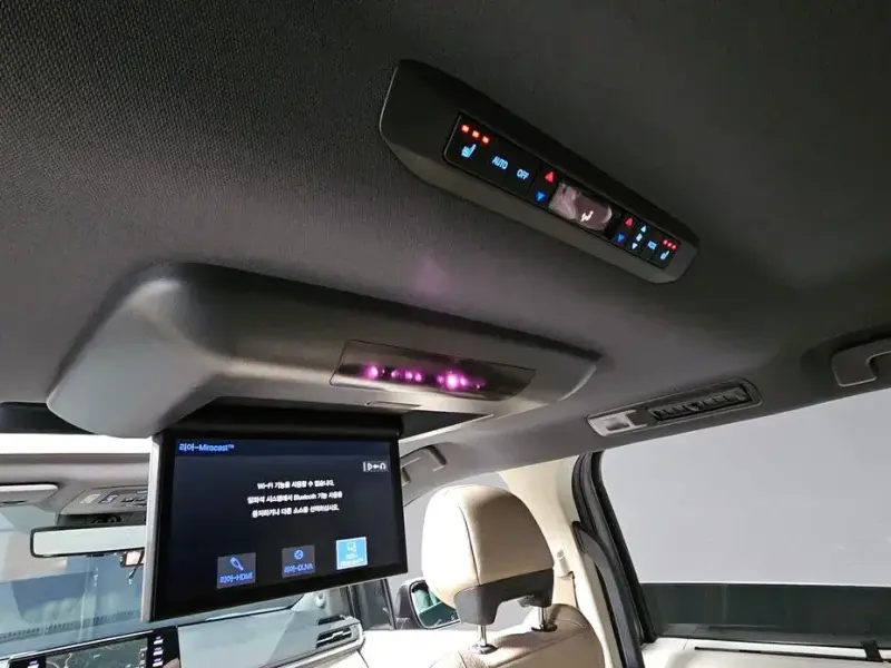 2023 Toyota Sienna с пробегом 24 968 км
