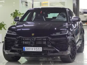 2025 Lamborghini Urus с пробегом 50 км