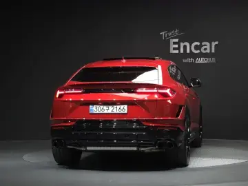 2024 Lamborghini Urus с пробегом 1 578 км