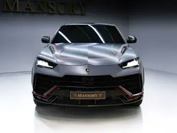 2023 Lamborghini Urus с пробегом 723 км