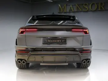 2023 Lamborghini Urus с пробегом 723 км